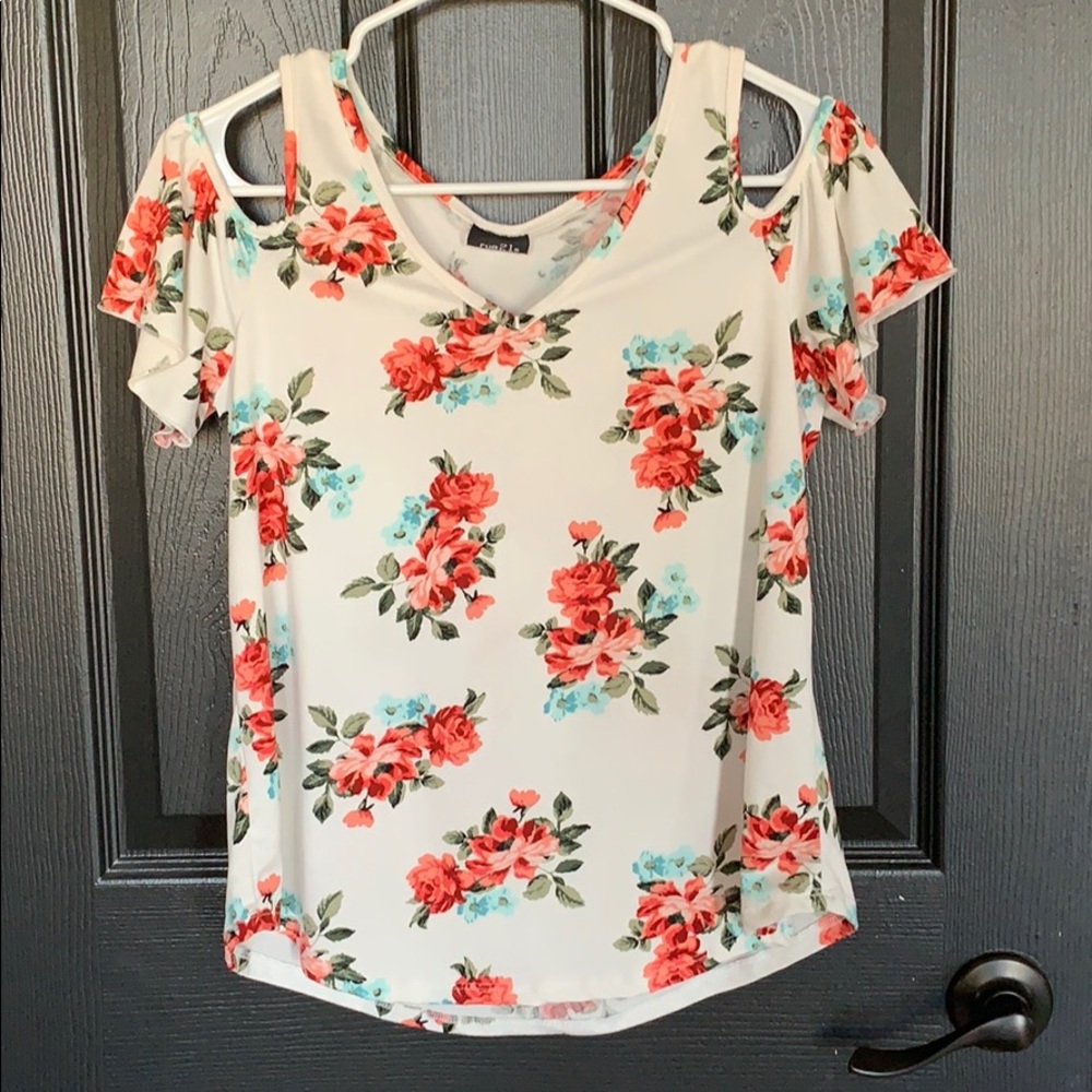 Rue 21 Cold Shoulder Blouse